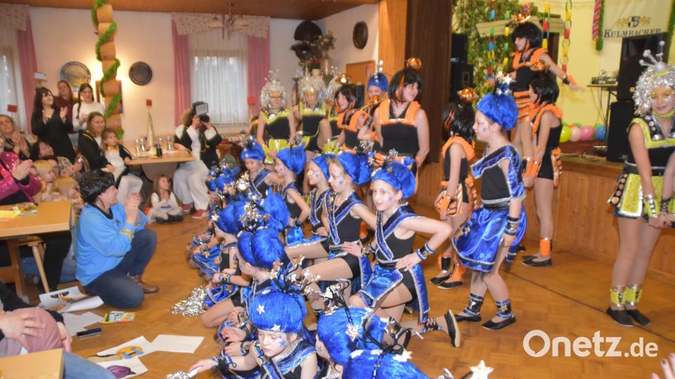 &quot;Funky Feet´s&quot; begeistern beim Kinderfasching der Altbairischen am &quot;Postkeller&quot;. Bild: hcz