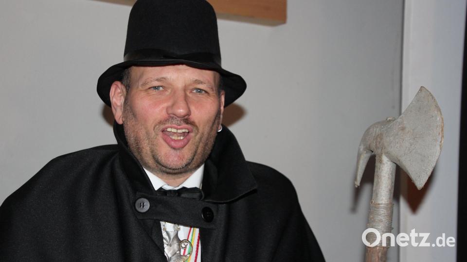 &quot;Doch von Spott und Häme keine Spur, ich sog ja bloß, man red ja nur.&quot; (Marcus Kilian, Präsident des Faschingvereins &quot;Rosamunde&quot; Mähring, bei seiner Büttenrede als Nachtwächter) Bild: kro