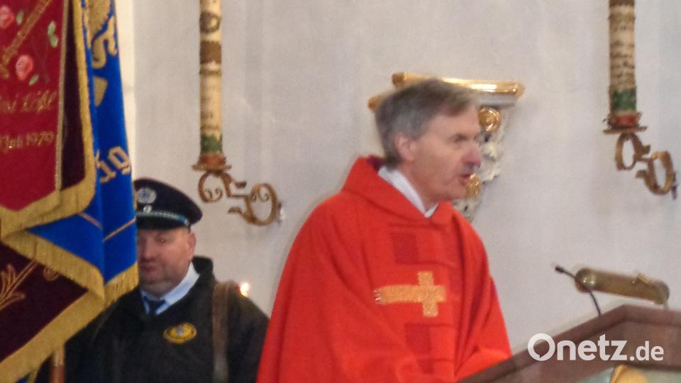 Spiritual Matthias Effhauser bei seiner Predigt. Bild: amö
