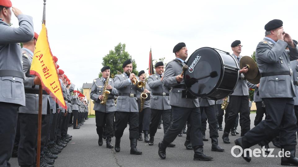 Das Heeresmusikorps Ulm begleitete den Umbenennungsappell musikalisch. Bild: Gabi Schönberger