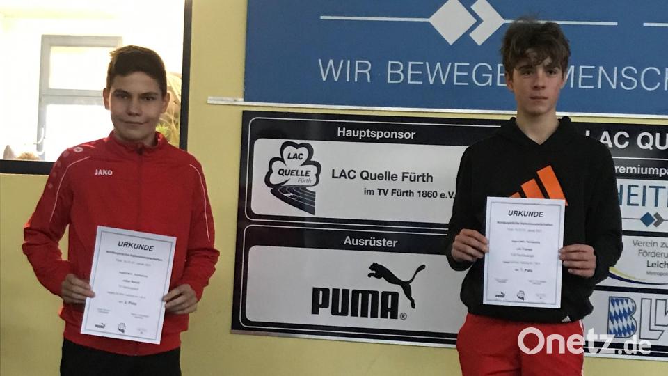 Der Waldauer Julian Reindl (links) erreichte bei der &quot;Nordbayerischen&quot; den Vizemeistertitel im Stabhochsprung. Bild: dob
