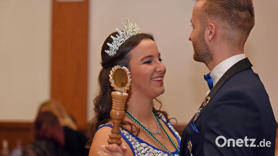 Prinzessin Julia I. und Prinz Henrik I. hatten beim Inthronisationsball ihren ersten offiziellen Auftritt. Bild: gb