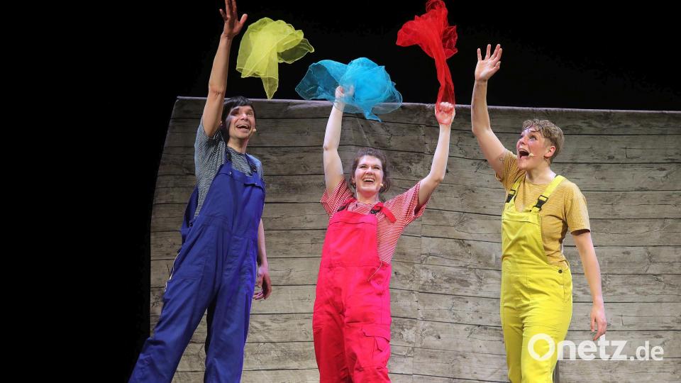 Das Schauspiel "FarbAffenLand" hat die Kinderjury im vergangenen Jahr am meisten überzeugt, weshalb das Stück in diesem Jahr zum Auftakt aufgeführt wird. Archivbild: Wolfgang Steinbacher