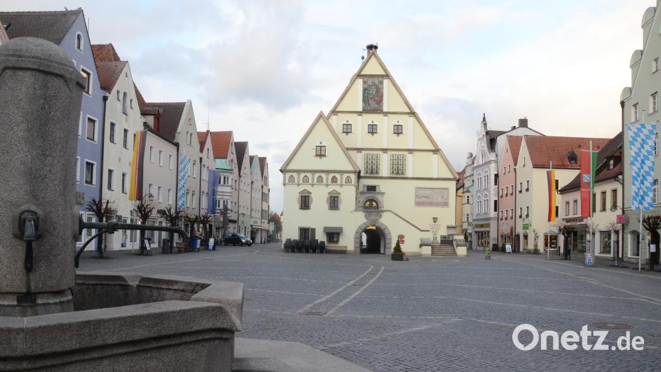 Viele Geschäfte und Gaststätten beteiligen sich am &quot;Weidener Stadtgeld&quot;-Programm. Bild: Kunz