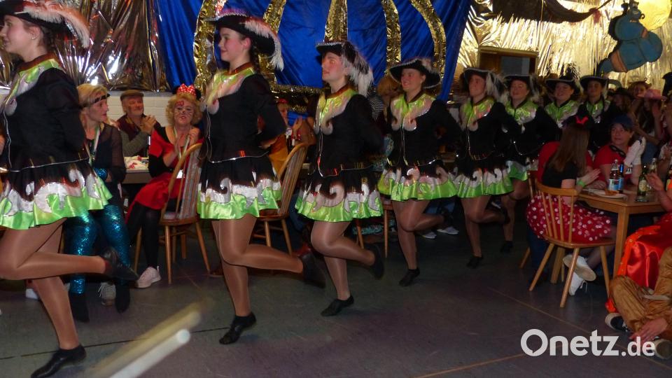 Die Jugendgarde beim Einmarsch. Bild: hme