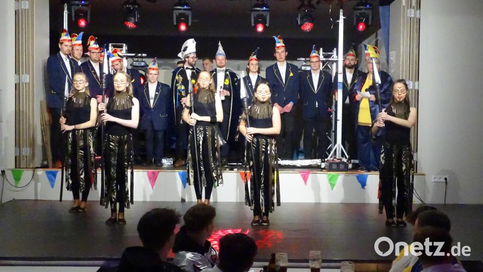 Die Juniorengarde beim Showtanz. Bild: ll