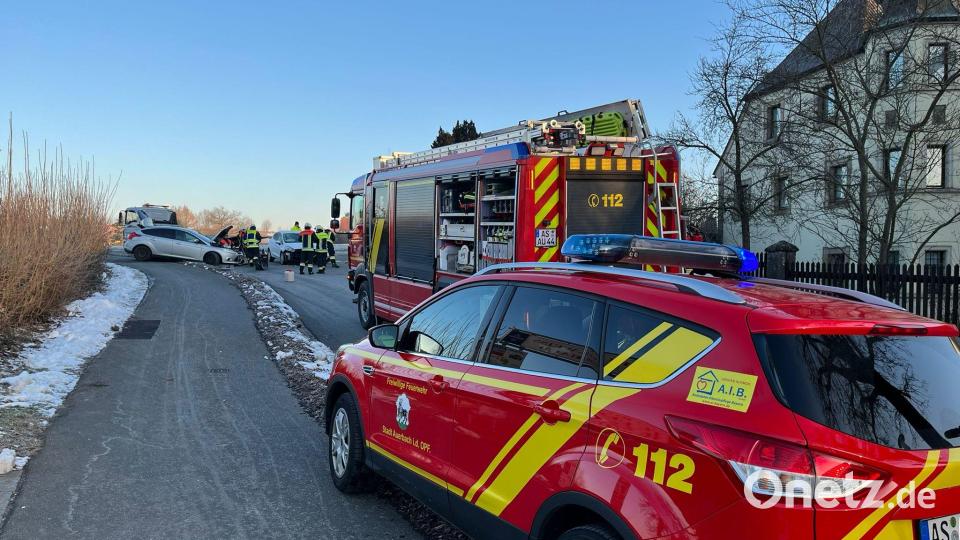 Notarzt, Rettungswagen, Feuerwehr und Polizei waren vor Ort. Bild: lei