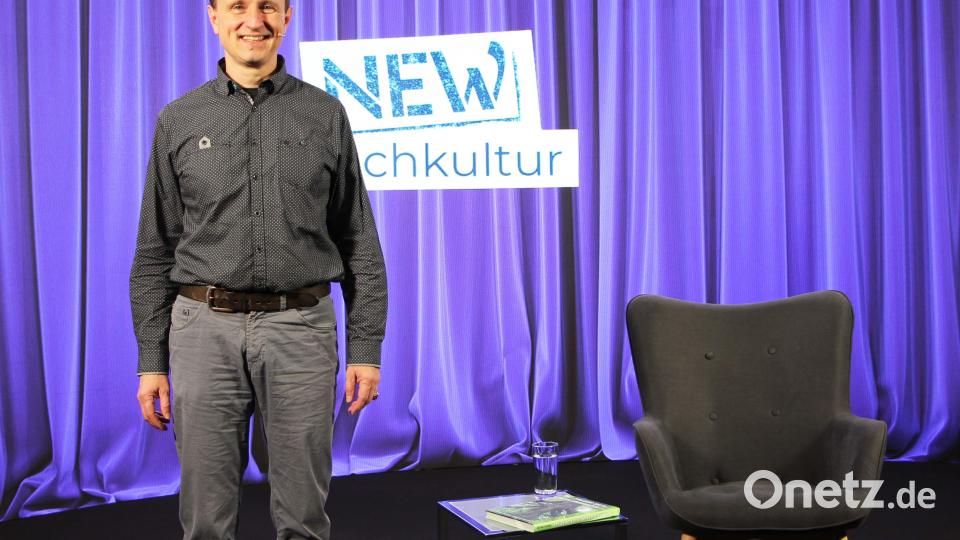 Dienstag, 9. November: Lesung von Jürgen Schuller: Bild: Hannes Gilch, Landkreis Neustadt an der Waldnaab/exb