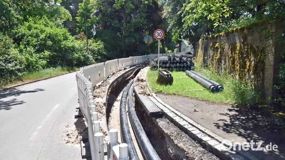 So sehen die Rohre aus. Das Foto zeigt die Fernwärmeleitung in Sulzbach-Rosenberg. Bild: Andreas Royer