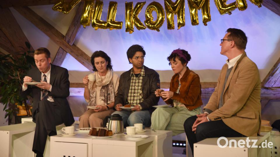 Auch die Inszenierung "Willkommen bei den Hartmanns" musste sich wegen Corona mit weniger Aufführungen als geplant begnügen. Daher rückt sie erneut auf den Spielplan. Archivbild: Tobias Schwarzmeier