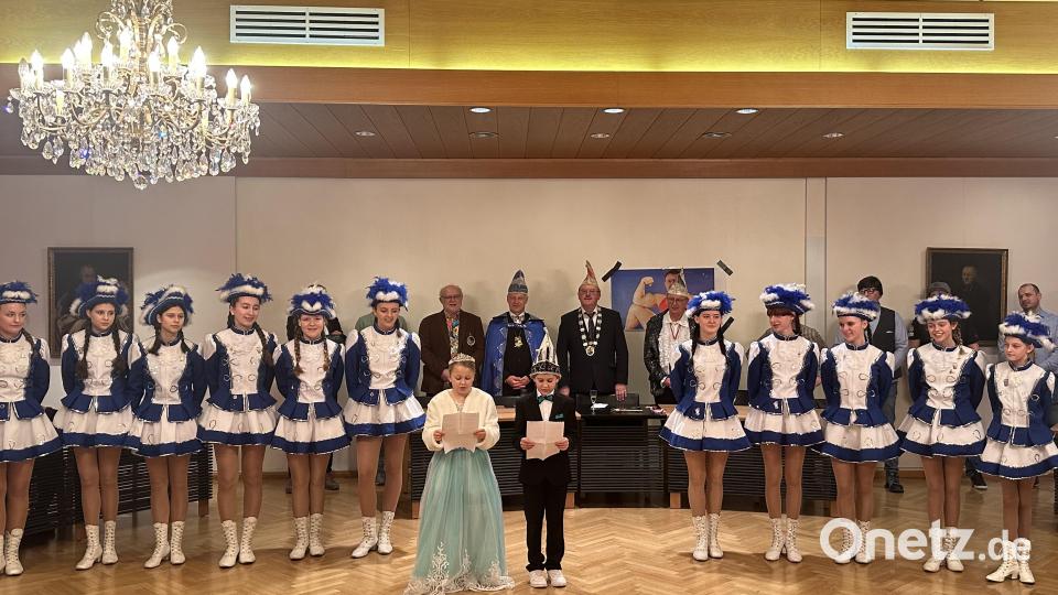 In Vilseck haben noch bis Aschermittwoch die Tollitäten Emma I. und Basti I. das Sagen. Bild: Stefanie Gradl