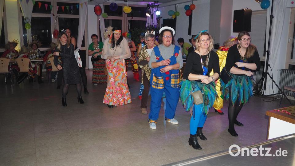 Weiberfasching in Neustadt/WN Bild: krb