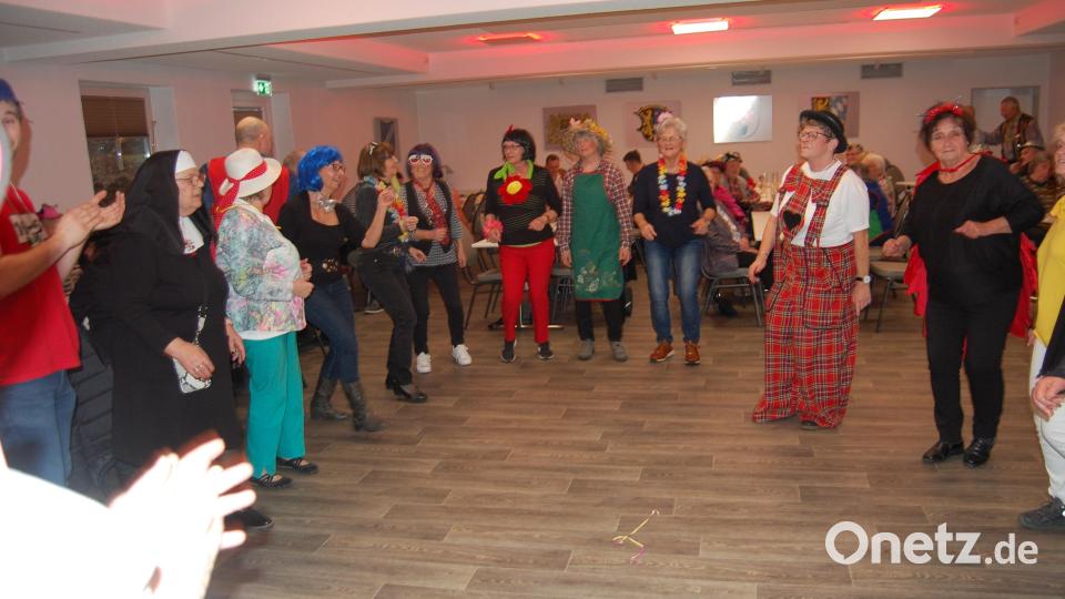 Seniorenfasching in Altenstadt/WN Bild: sm