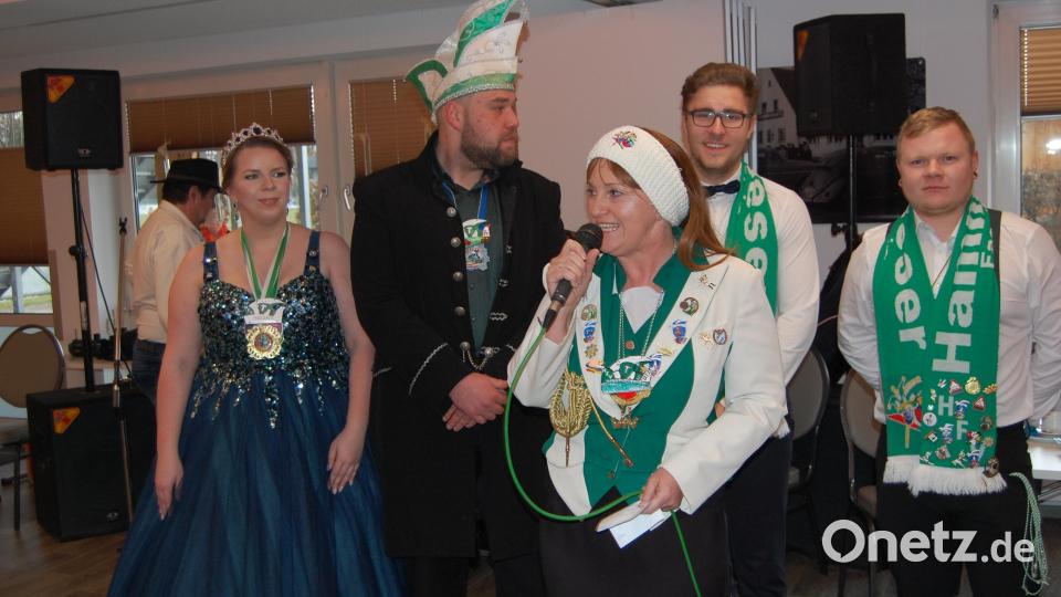 Beim Seniorenfasching gibt es ein unterhaltsames Programm, unter anderem mit dem Hammerleser Faschingsverein. Bild: sm