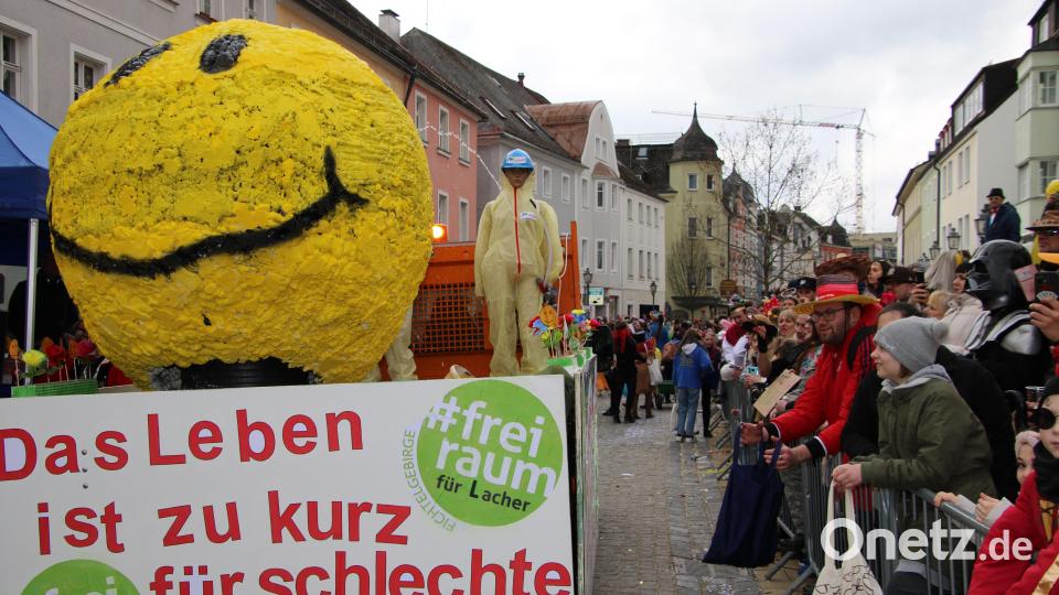 &quot;Freiraum für Lacher&quot; forderte die Feuerwehr Marktredwitz. Bild: kro