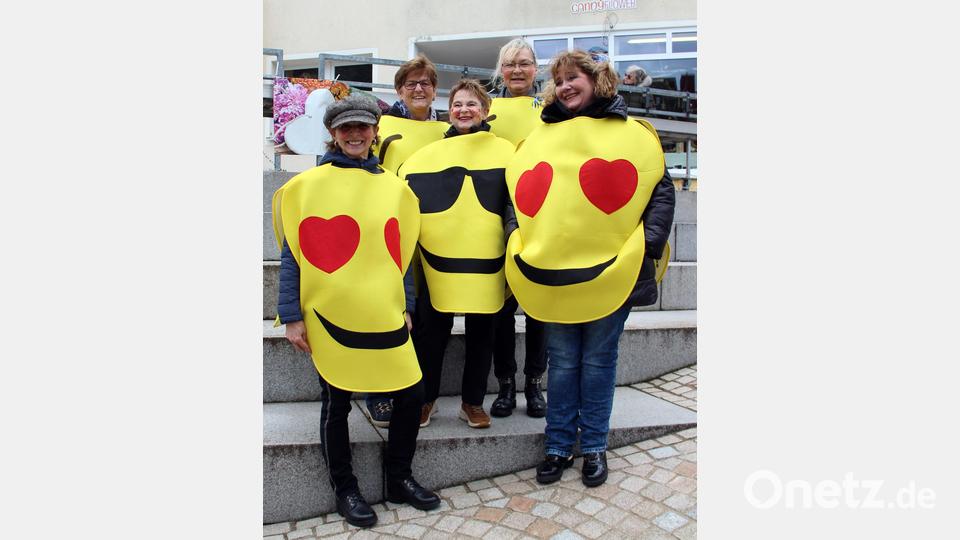 Auch die Smileys genießen die tolle Atmosphäre. Bild: lep