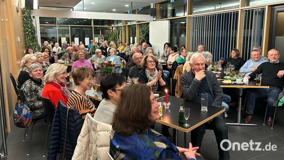 Konzert im Café Mitte Bild: Veit Wagner/exb