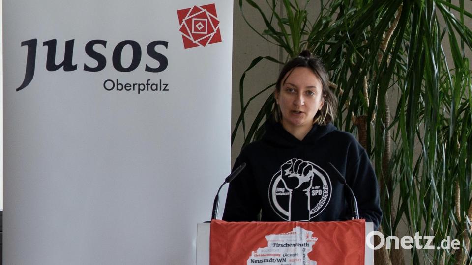 Christina Schmid will im nächsten Jahr den Grundstein legen, um die Oberpfalz in eine nachhaltige, gerechte Zukunft zu bringen. Bild: Jusos Oberpfalz