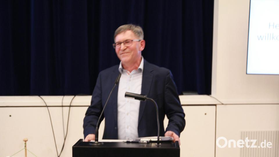 10 Jahre war Hans Enslein Vorsitzender des Maschinenrings Tirschenreuth e.V. Bild: fks