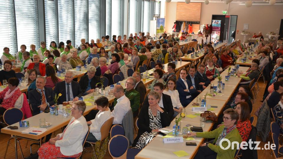 Voll besetzt war die Erbendorfer Stadthalle beim Tirschenreuther Landfrauentag. Bild: jr