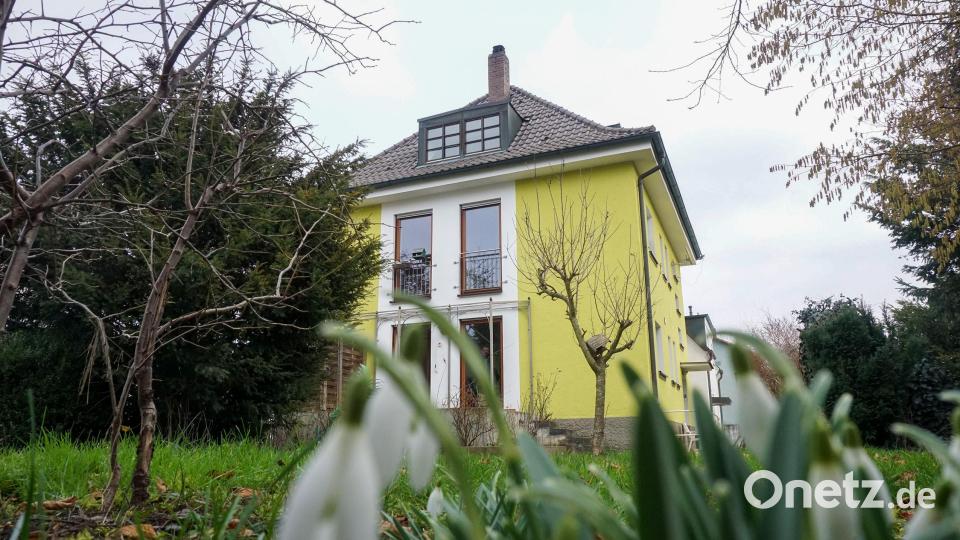 Das frisch renovierte Haus bietet den internationalen Studenten mit großzügigem Garten und Terrasse viel Platz für Gemeinschaft Bild: Misch/OTH Amberg-Weiden/exb