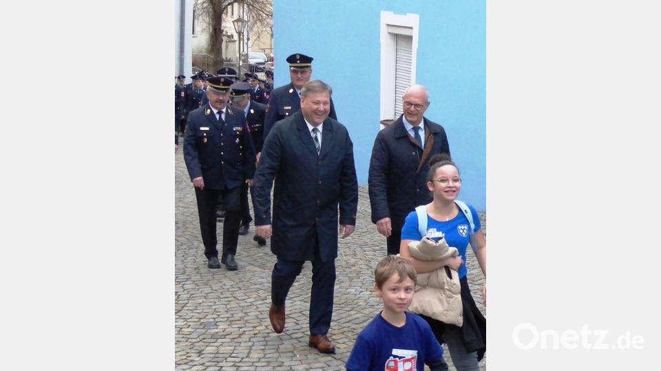 die beiden Bürgermeister Stefan Braun und Ludwig Lang freuten sich aufs Patenbitten. Bild: jp