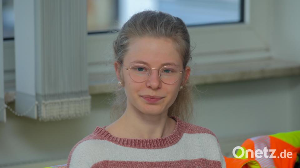 &quot;Ich bin sehr glücklich mit dieser Entscheidung.&quot; (Melina Fabrikantow über ihre Ausbildung zur Chemielaborantin) Bild: Wolfgang Steinbacher