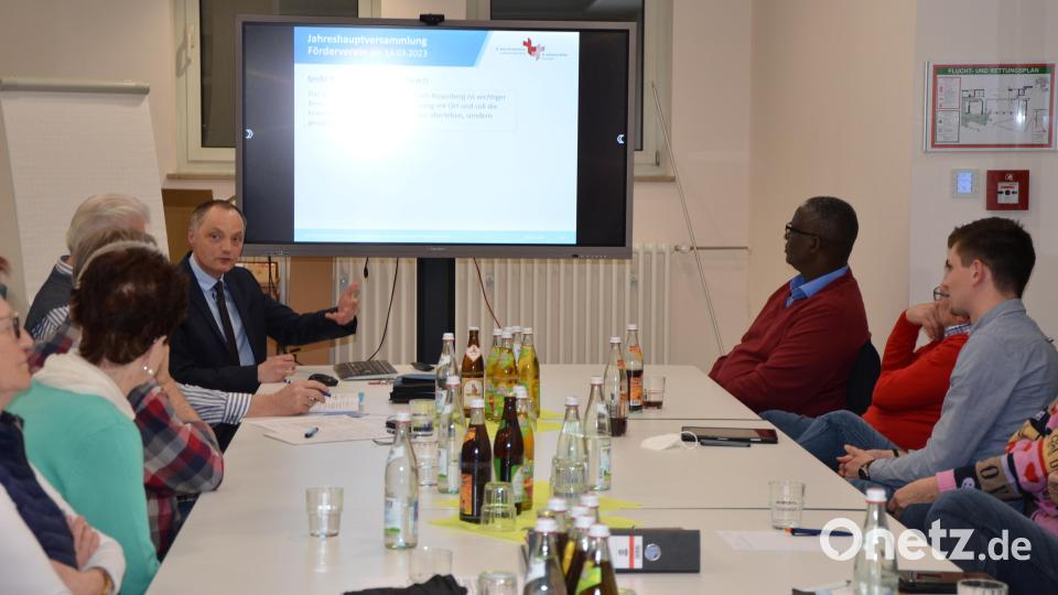 Trotz einer Gesamtlage, die immer schwieriger werde, zeigte sich Roland Ganzmann bei der Jahreshauptversammlung des Fördervereins St.-Anna-Krankenhaus positiv gestimmt. Bild: aja