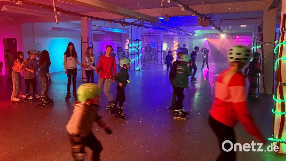 Genügend Platz bietet die große Halle der ehemaligen Sportmodenfabrik. Bild: nza