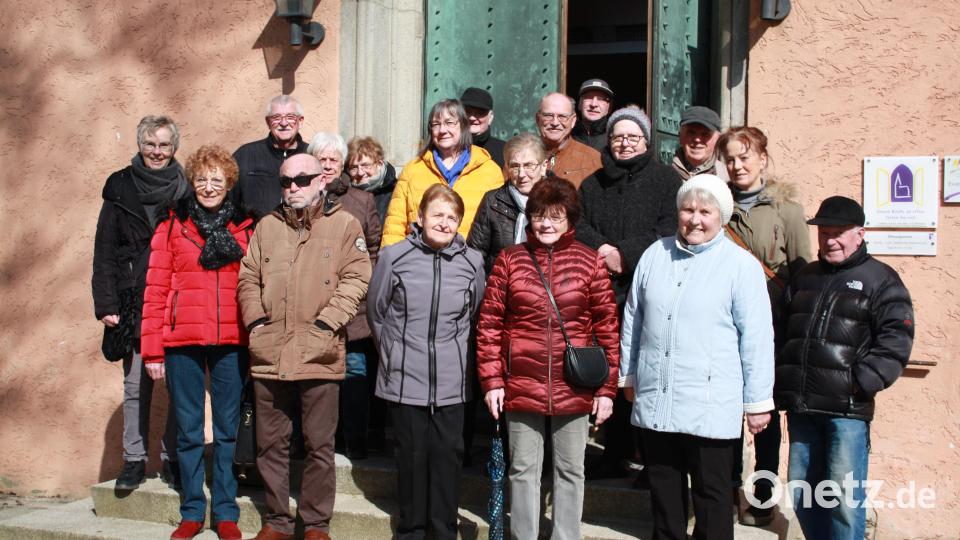 Der Neuanfang scheint dem Seniorenkreis in der Evangelischen Kirchengemeinde gelungen. Beim Start erfuhren die Teilnehmer einiges über den Baufortschritt in der evangelischen Stadtkirche. Bild: dob