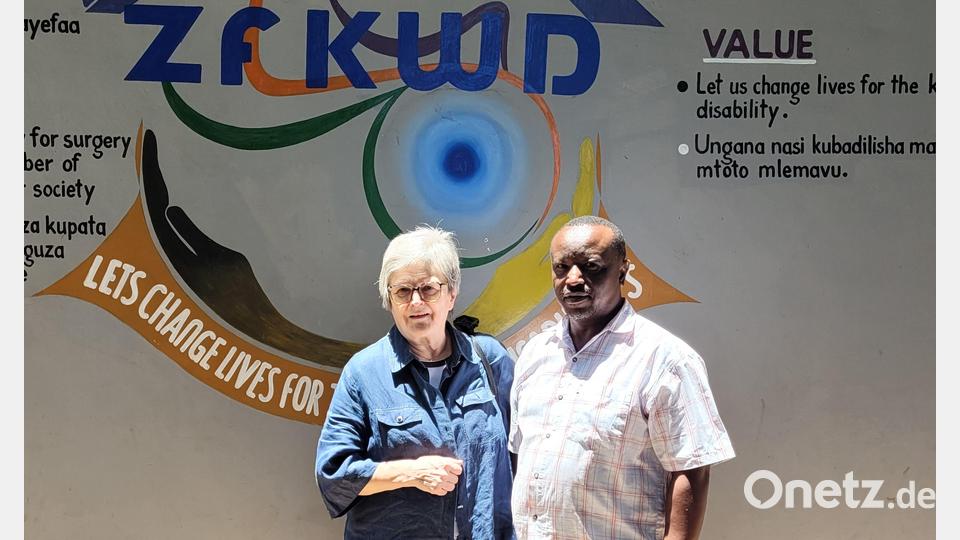 Dr. Annemarie Schraml stattete auch der &quot;Zilper Foundation&quot; einen Besuch ab. Diese Organisation betreut behinderte Kinder. Bild: Dr. Annemarie Schraml/exb