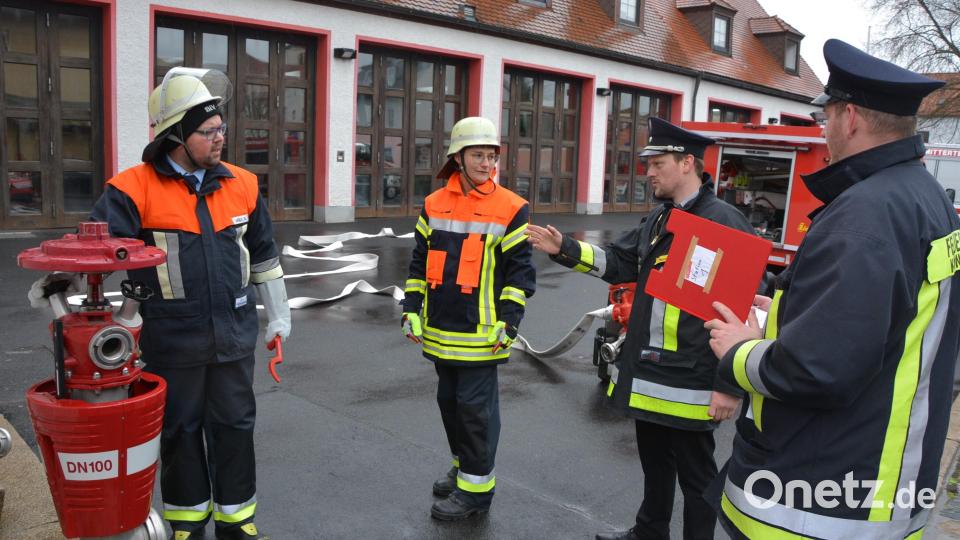 Bei der &quot;Modularen Truppausbildung&quot; ging es auch um die Arbeit am Hydranten. Bild: jr