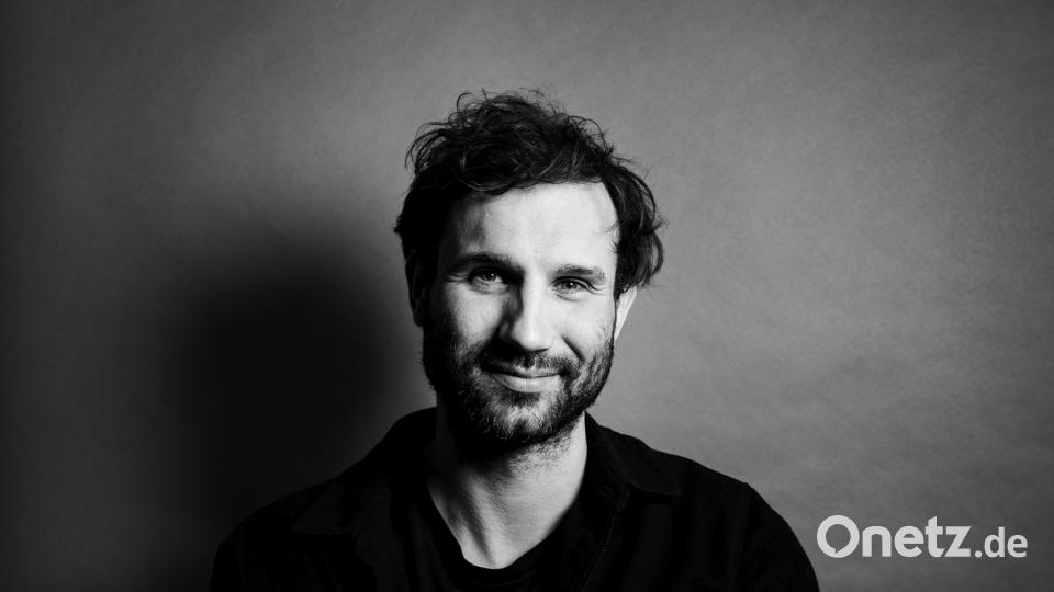 Und Journalist und Autor Takis Würger. Bild: Peter Rigaud /exb