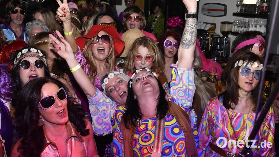 Schlaghosenball im Casino-Wirtshaus. Bild: Petra Hartl