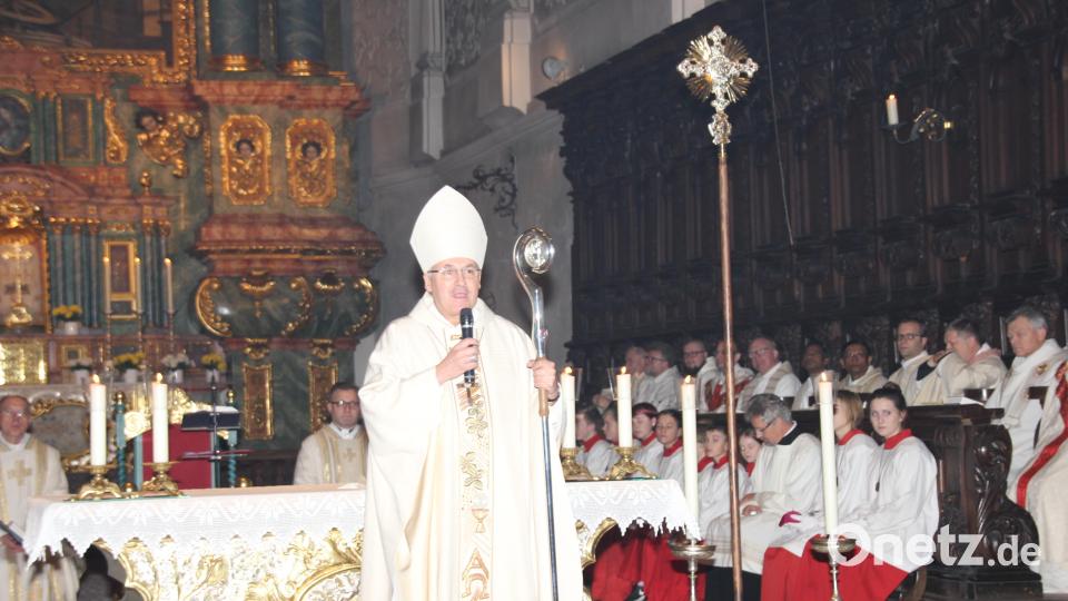 Das Patrozinium von St. Georg ist ein Hoch-Fest der Pfarrei. 2018 war Bischof Rudolf Voderholzer zu Gast. Auch heuer begeht er mit St. Georg das Pfarrjubiläum. Archivbild: ads