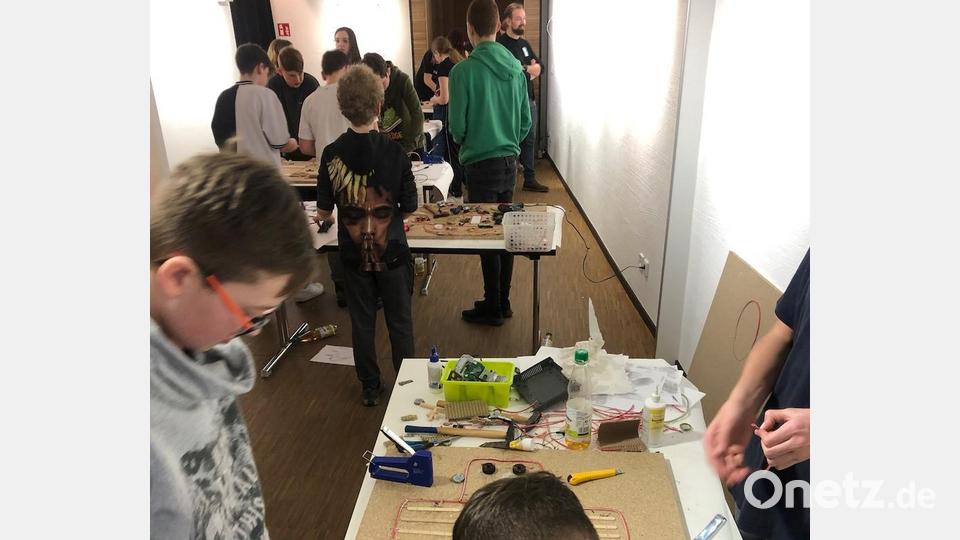 Die 7. Klasse der Mittelschule Waldsassen im März im Kunsthaus Waldsassen. Bild: Irene Fritz/exb