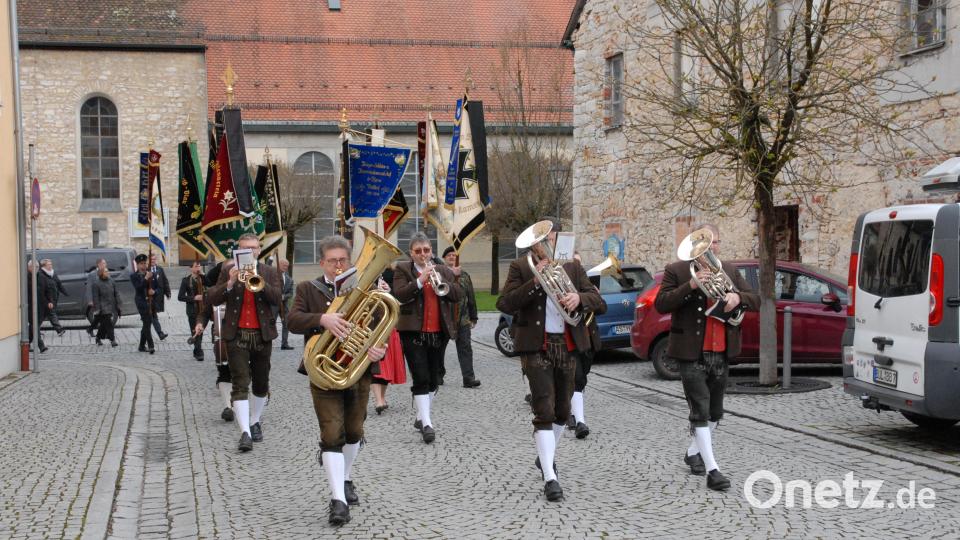 Kirchenzug Bild: pop