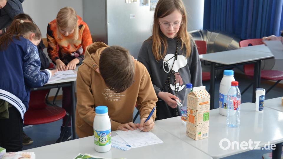 Der Tag der offenen Tür der Realschule ist ein Spaß für Eltern und Kinder. Bild: dob