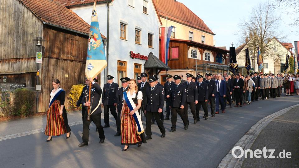 Der Festzug zog zurück zum Schützenheim. Bild: rpp