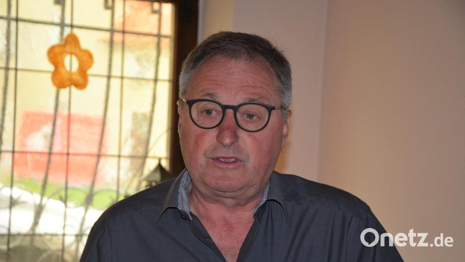SPD-Fraktionsvorsitzender Edgar Wenisch teilte bei der Jahresversammlung des Ortsvereins kräftig aus. Bild: jr