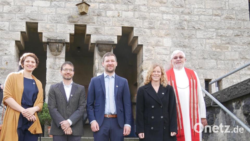 Sie feierten die Silberne Konfirmation. Bild: Berthold Bär/exb