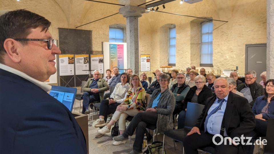 Stellvertretender Regionshauptmann Pavel Hroch freut sich, wieder in Schönsee im CeBB zu sein und seine Region Südböhmen zu präsentieren. Bild: eib