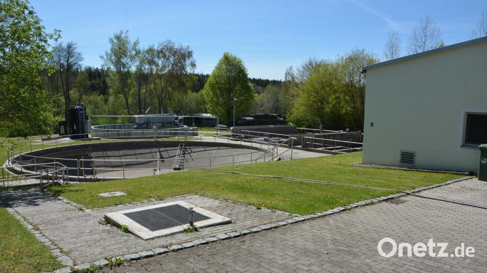 Um die Kläranlage auf Vordermann zu bringen, wird der Markt Konnersreuth in den nächsten Jahren viel Geld in die Hand nehmen müssen. Heuer sind es 56.000 Euro. Bild: jr