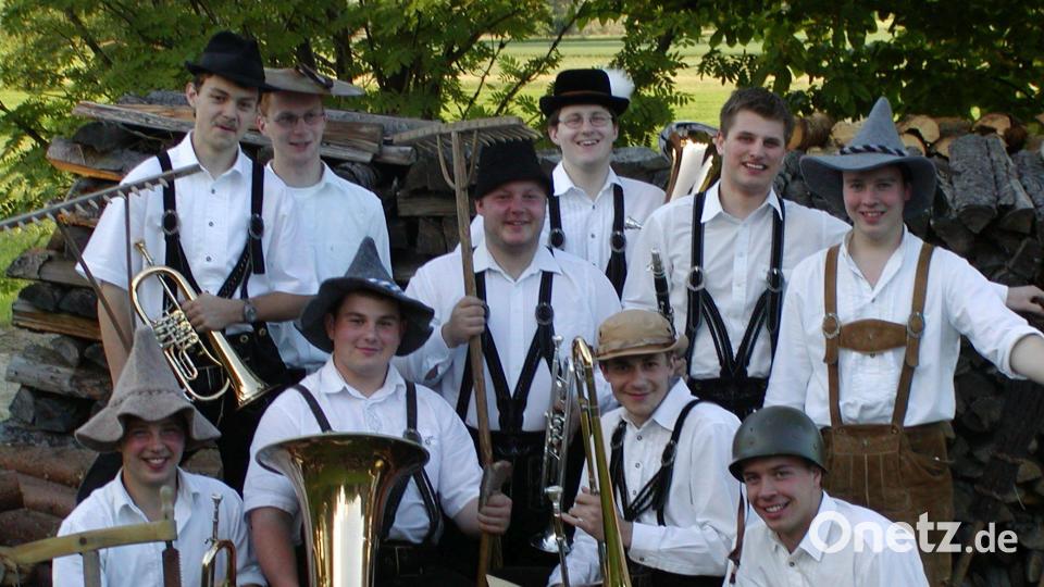 Ein Blick zurück in die Anfänge: Die Erstbesetzung der Oberpfälzer Blechapostel vor 20 Jahren. Bild: Oberpfälzer Blechapostel/exb