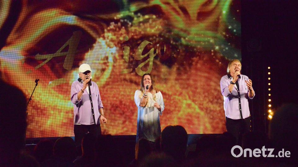 Zum Abschluss der große gemeinsame Auftritt von den "Amigos" mit Daniela Alfinito. Bild: bey