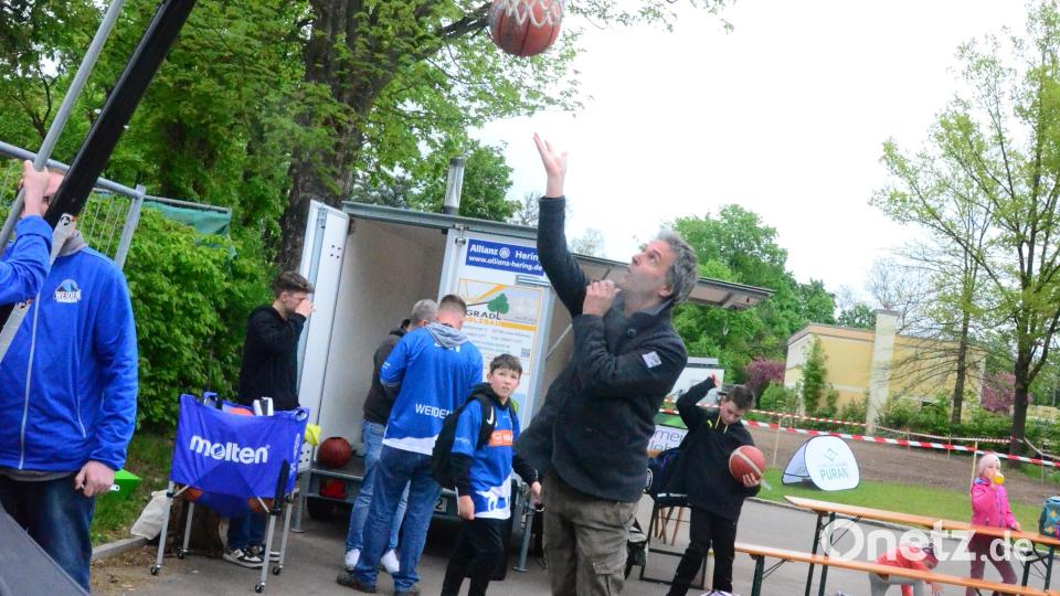 Chris Böttcher, der Basketballer. Bild: Kunz