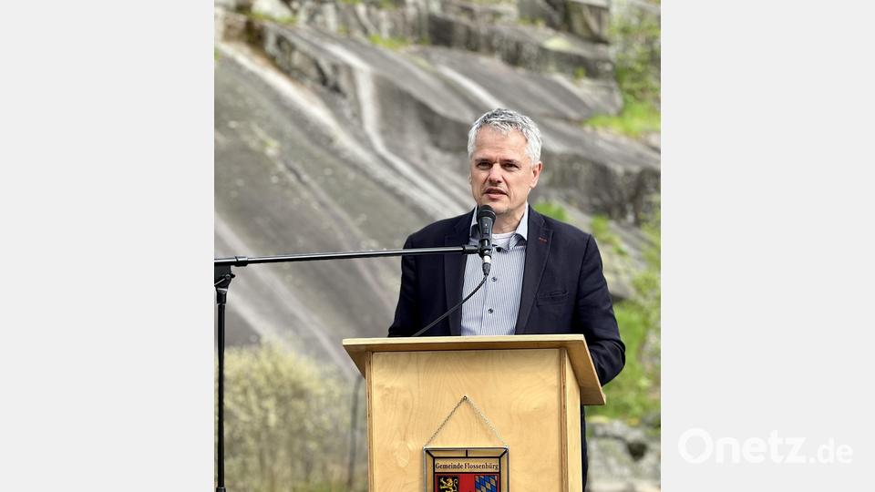 Für Bürgermeister Thomas Meiler hat eine Herzensangelegenheit ihr glückliches Ende gefunden. Bild: Eichl