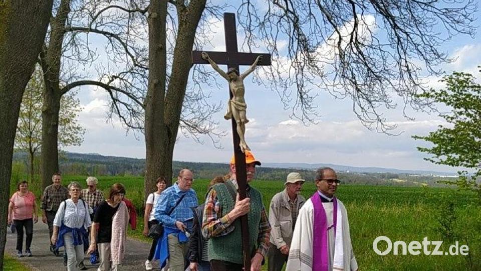Die Fußwallfahrer aus Bad Neualbenreuth kurz vor der Ankunft in Maria Loreto. Bild: Lippert/exb