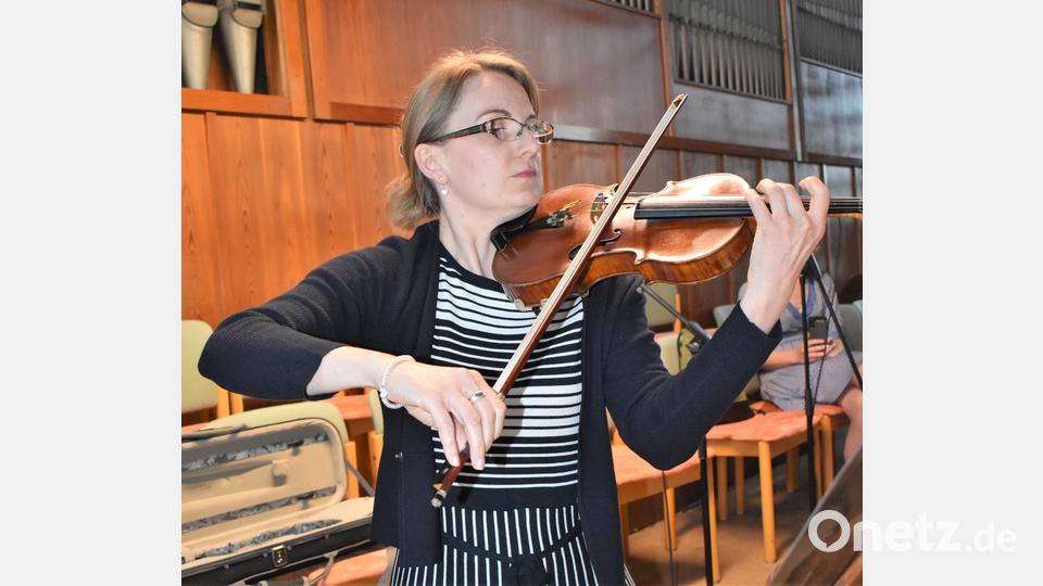 Ulrike Straub bei der liturgischen Nacht in der Friedenskirche. Bild: rgr