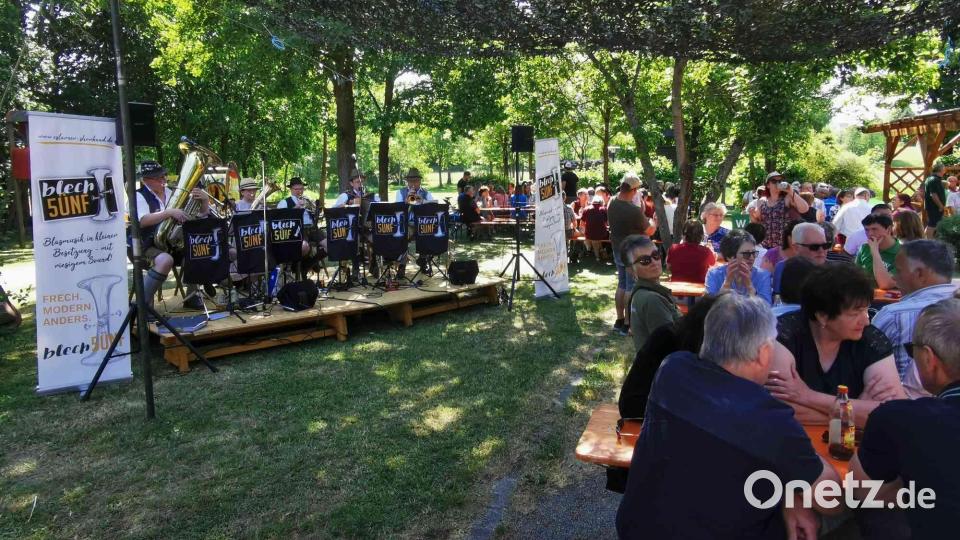 Beste Unterhaltung bieten die sechs InstrumentalistenIn von &quot;Blech 5ÜNF&quot;. Bild: gz